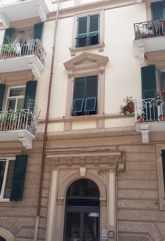 Cinque Terre Step Apartment La Spezia Luaran gambar